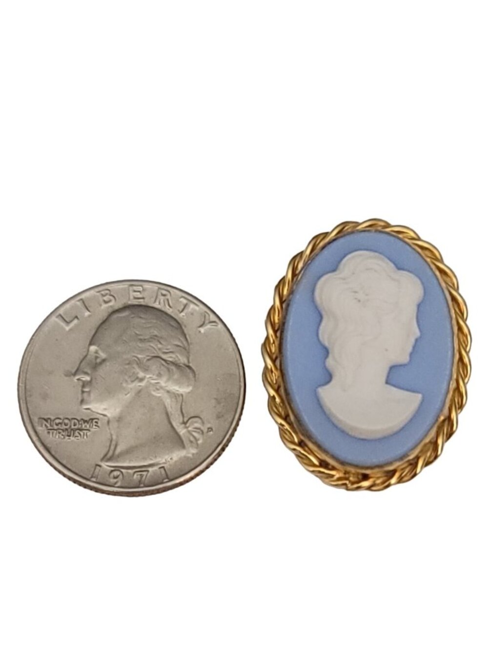 Carla 1-20 12K GF Blue Resin Cameo Brooch Pendant, Signed - Picture 7 of 9
